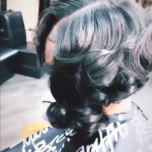 Meet your Posher, Eari